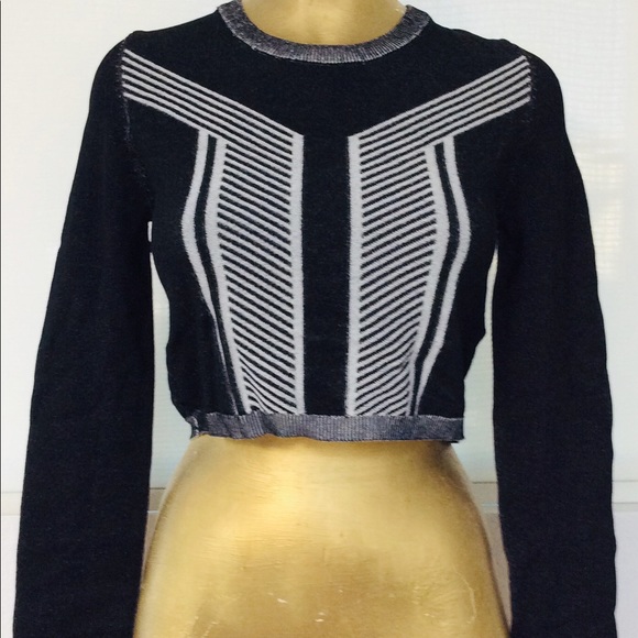 SALE!  NWT ELEVEN PARIS LA Collection Cropped SWEATER L - Picture 5 of 15